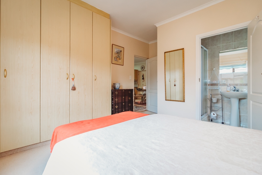 2 Bedroom Property for Sale in Heather Park Western Cape